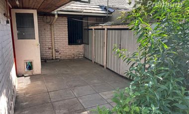 Casa en Venta en EXCELENTE UBICACION VISVIRI/ ALONSO CAMARGO 109/254 M2 LAS CONDES