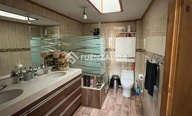 Casa en Venta en La Marina / Pintor El Greco
