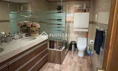 Casa en Venta en La Marina / Pintor El Greco