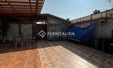 Casa en Venta en La Marina / Pintor El Greco