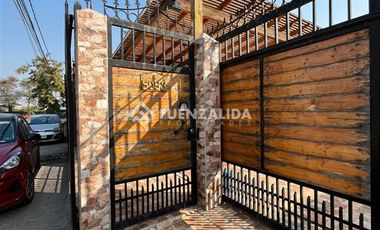 Casa en Venta en La Marina / Pintor El Greco