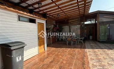 Casa en Venta en La Marina / Pintor El Greco