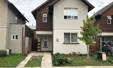 Casa en Venta en condominio Alto Madero