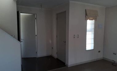 Casa en Venta en condominio Alto Madero
