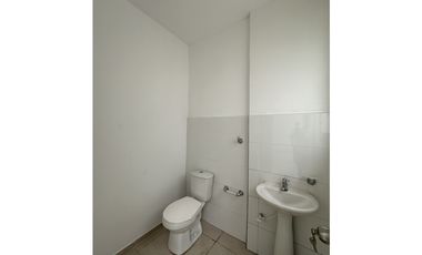 MODERNO EDIFICIO MEDIANERO PARA ESTRENAR IDEAL ENTIDADES EUCARISTICO