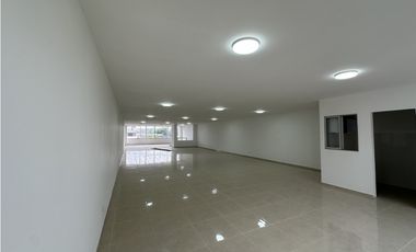 MODERNO EDIFICIO MEDIANERO PARA ESTRENAR IDEAL ENTIDADES EUCARISTICO