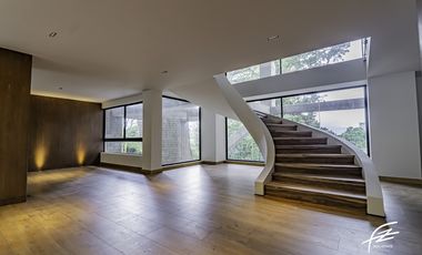 PENTHOUSE EN VENTA EN EL POBLADO,MEDELLN