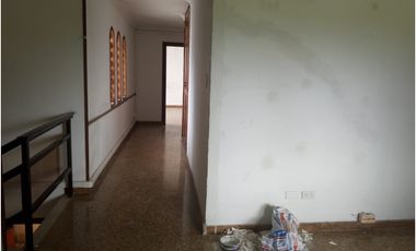 ALQUILO CASA COMERCIAL LA FLORA