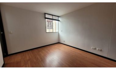 Venta De Apartamento Loma De San Jose, Sabaneta