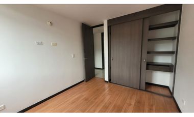 Venta De Apartamento Loma De San Jose, Sabaneta