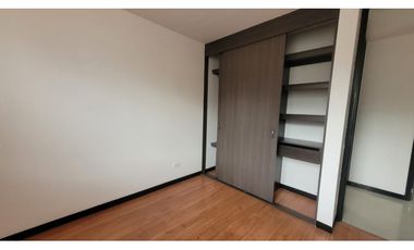 Venta De Apartamento Loma De San Jose, Sabaneta