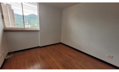 Venta De Apartamento Loma De San Jose, Sabaneta