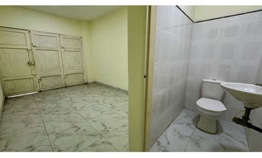 Casa multifamiliar con local en venta - Barrio Obrero Palmira Valle