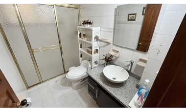 VENTA DE FINCA-HOTEL EN MONTENEGRO, QUINDO, COLOMBIA