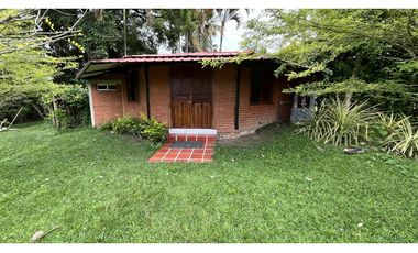 VENTA DE FINCA-HOTEL EN MONTENEGRO, QUINDO, COLOMBIA