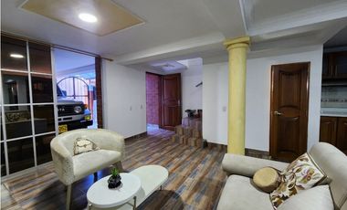 Venta de casa Independiente en la Estrella