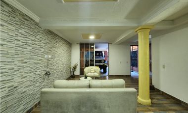 Venta de casa Independiente en la Estrella