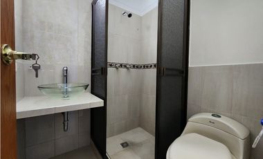 Venta de casa Independiente en la Estrella