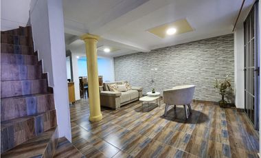 Venta de casa Independiente en la Estrella