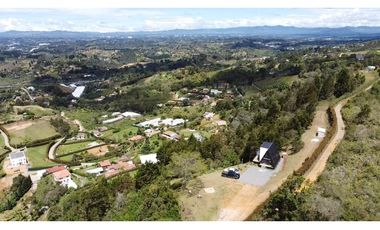 Finca tipo chalet a 12 minutos del aeropuerto JMC Guarne San José