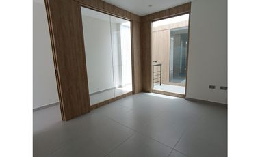 ARRIENDO OFICINAS PARQUE PRINCIPAL LA CEJA ANTIOQUIA