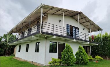 VENDO CASA CAMPESTRE SUR DE ARMENIA SALIDA PUEBLO TAPAO