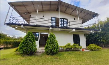 VENDO CASA CAMPESTRE SUR DE ARMENIA SALIDA PUEBLO TAPAO