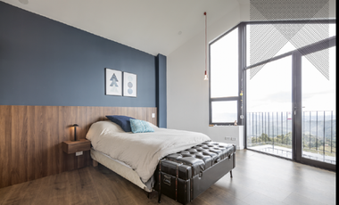 CASA CAMPESTRE, LOTE INDEPENDIENTE, entrando por Sajonia