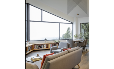 CASA CAMPESTRE, LOTE INDEPENDIENTE, entrando por Sajonia