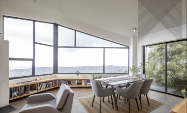 CASA CAMPESTRE, LOTE INDEPENDIENTE, entrando por Sajonia