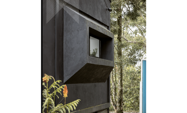 CASA CAMPESTRE, LOTE INDEPENDIENTE, entrando por Sajonia