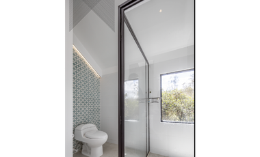 CASA CAMPESTRE, LOTE INDEPENDIENTE, entrando por Sajonia