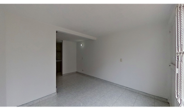 Venta Casa Cerezos de Nueva Castilla , abajo Av Cali