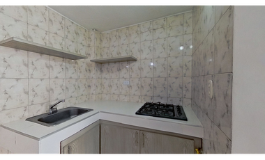 Venta Casa Cerezos de Nueva Castilla , abajo Av Cali