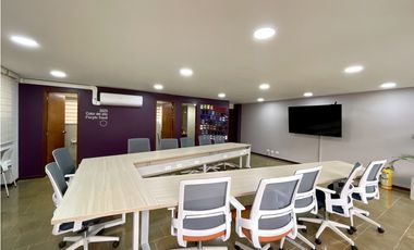 OFICINA AMPLIA EN VENTA EN LAS LOMAS MEDELLN