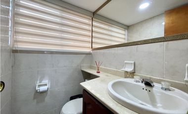 OFICINA AMPLIA EN VENTA EN LAS LOMAS MEDELLN
