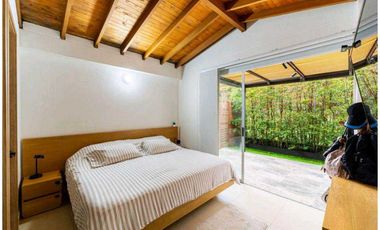 Venta en casa de 1 piso en el Retiro