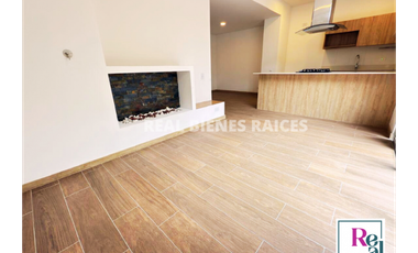 Casa Unifamiliar en Unidad Cerrada – Excelente Ubicación