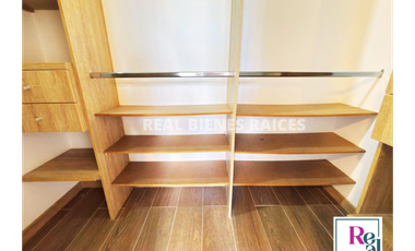 Casa Unifamiliar en Unidad Cerrada – Excelente Ubicación