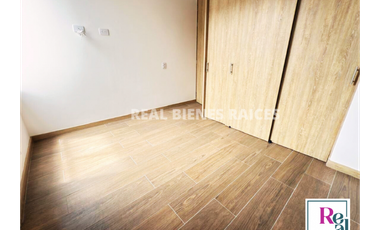 Casa Unifamiliar en Unidad Cerrada – Excelente Ubicación