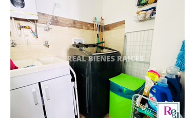 ¡Oportunidad de venta! Apartaestudio en unidad cerrada.