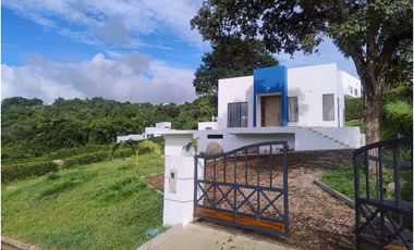 Casa Campestre Nueva en La Mesa Cundi