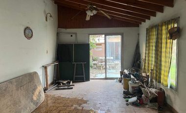 Casa para 2 Familias en venta en Wilde Centro