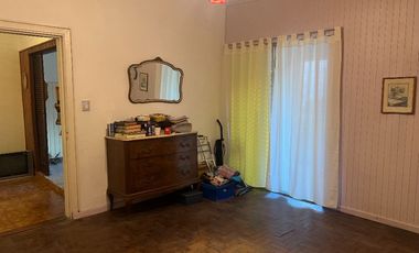 Casa para 2 Familias en venta en Wilde Centro