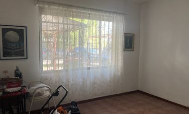 Casa para 2 Familias en venta en Wilde Centro
