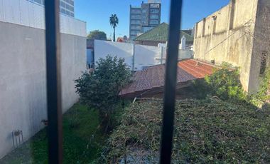Casa para 2 Familias en venta en Wilde Centro