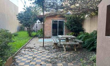 Casa para 2 Familias en venta en Wilde Centro