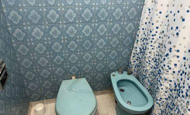 Casa para 2 Familias en venta en Wilde Centro