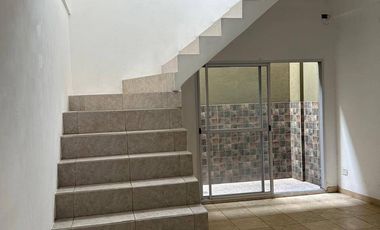 PH en alquiler de 2 dormitorios en Nueva Pompeya