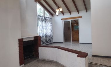 Se arrienda amplia casa en Quilpue